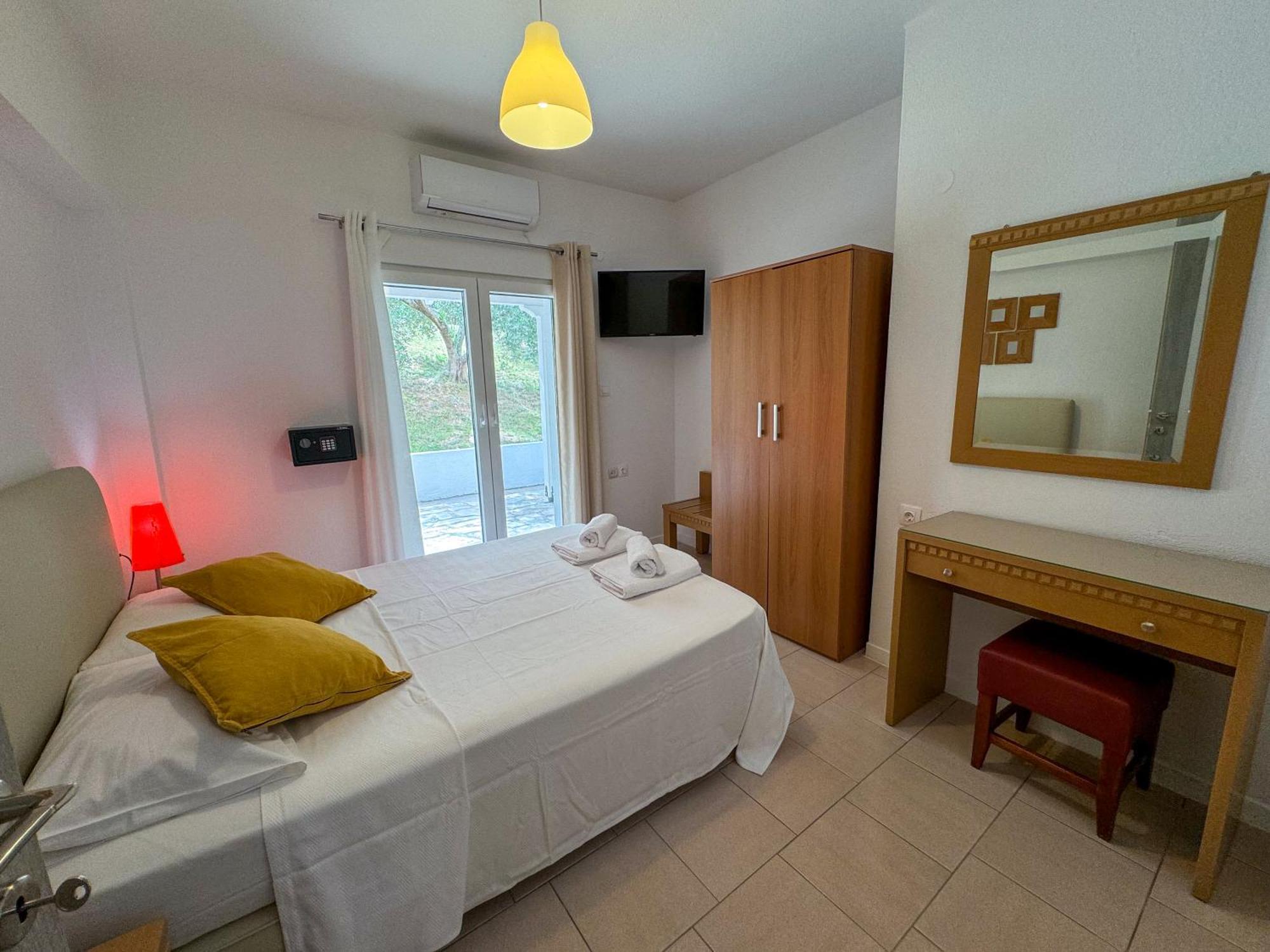 Makis House Hotel Nikiti  Luaran gambar